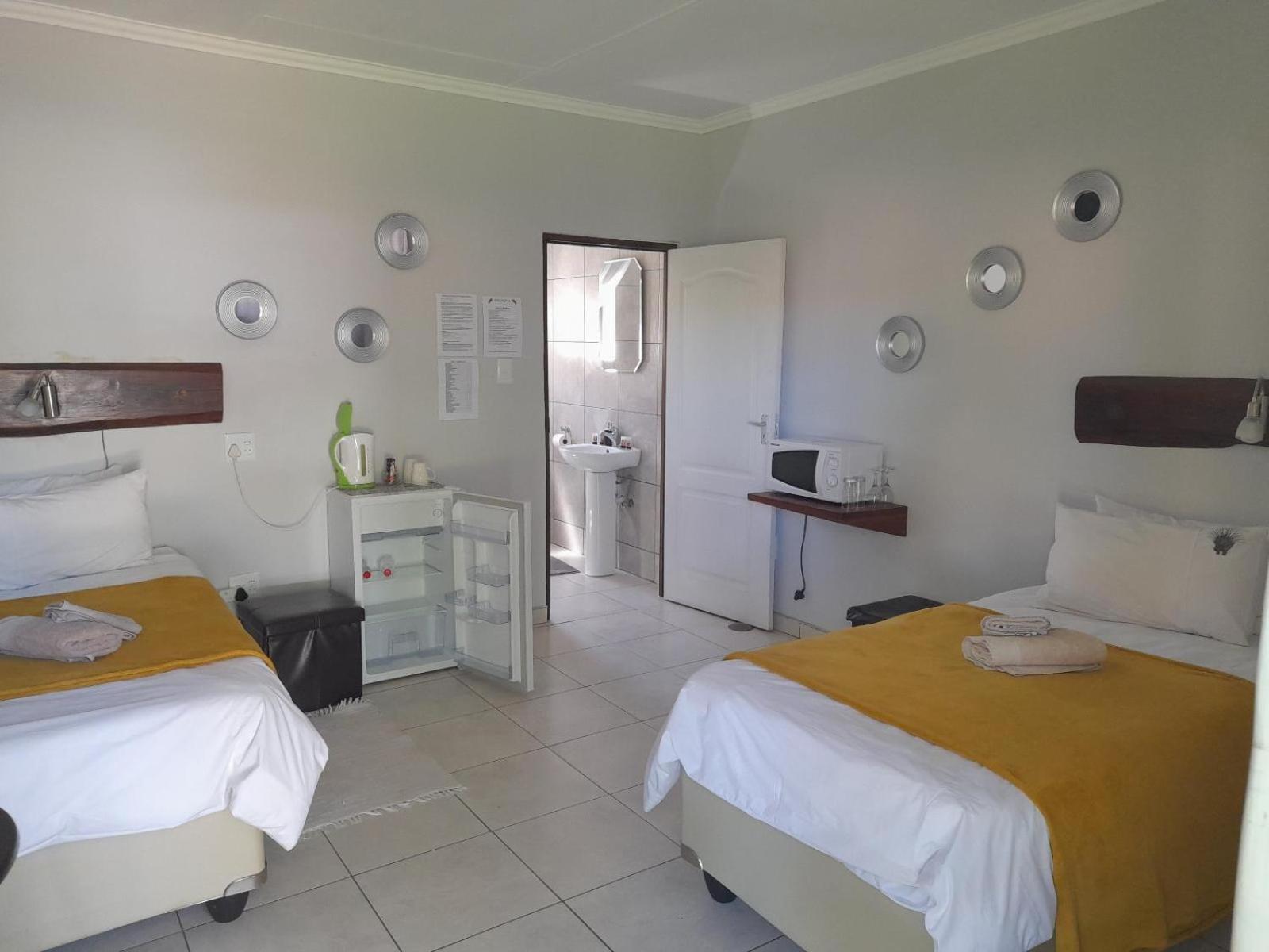 Eden Chalets Windhoek Phòng bức ảnh