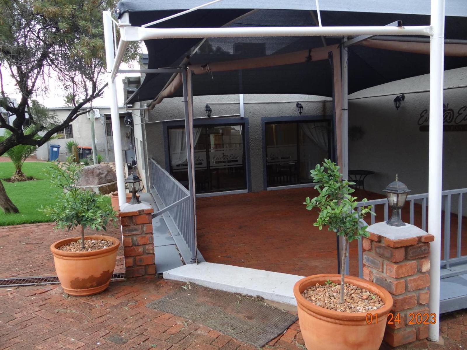 Eden Chalets Windhoek Ngoại thất bức ảnh