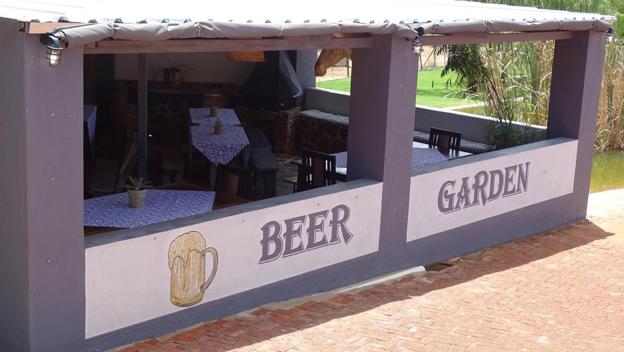 Eden Chalets Windhoek Ngoại thất bức ảnh